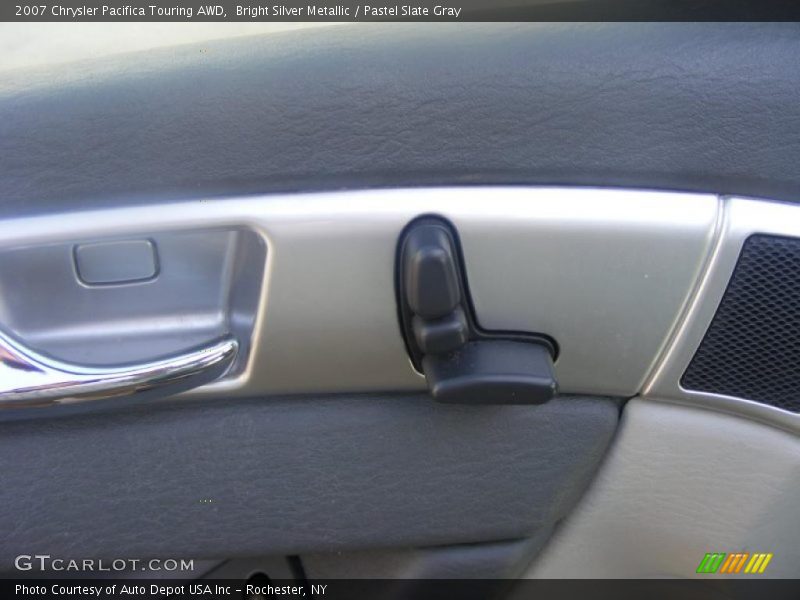 Bright Silver Metallic / Pastel Slate Gray 2007 Chrysler Pacifica Touring AWD