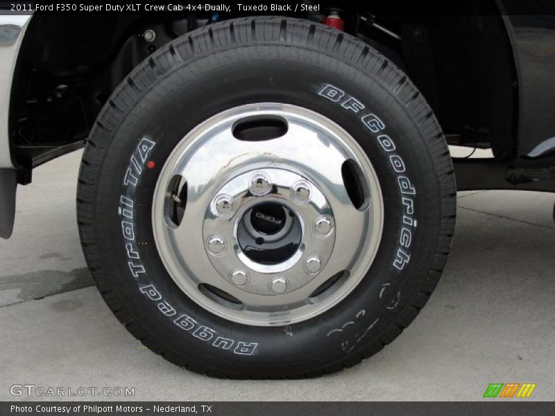  2011 F350 Super Duty XLT Crew Cab 4x4 Dually Wheel