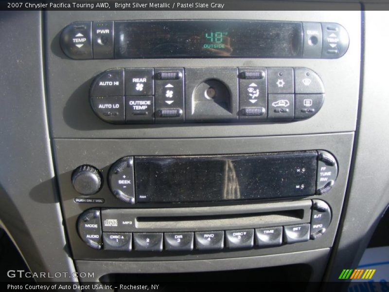 Bright Silver Metallic / Pastel Slate Gray 2007 Chrysler Pacifica Touring AWD