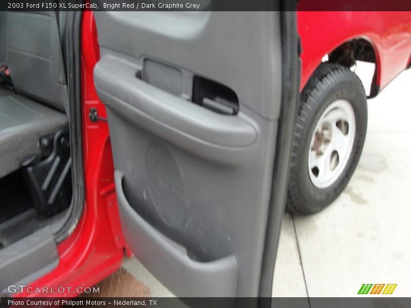 Bright Red / Dark Graphite Grey 2003 Ford F150 XL SuperCab