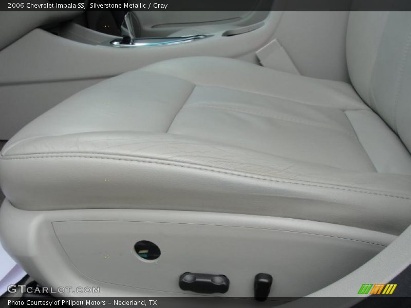 Silverstone Metallic / Gray 2006 Chevrolet Impala SS