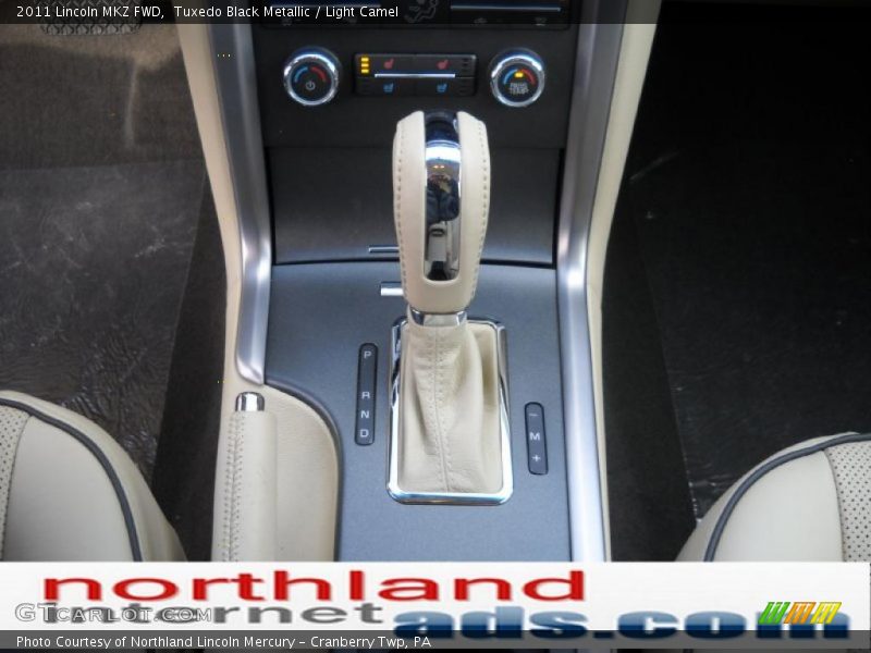 Tuxedo Black Metallic / Light Camel 2011 Lincoln MKZ FWD
