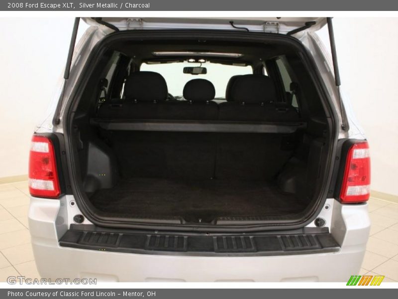 Silver Metallic / Charcoal 2008 Ford Escape XLT