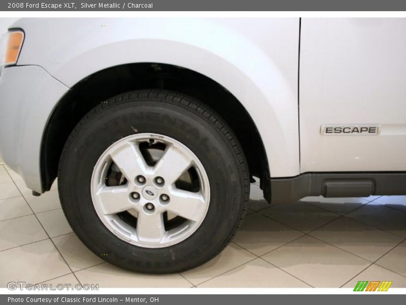 Silver Metallic / Charcoal 2008 Ford Escape XLT