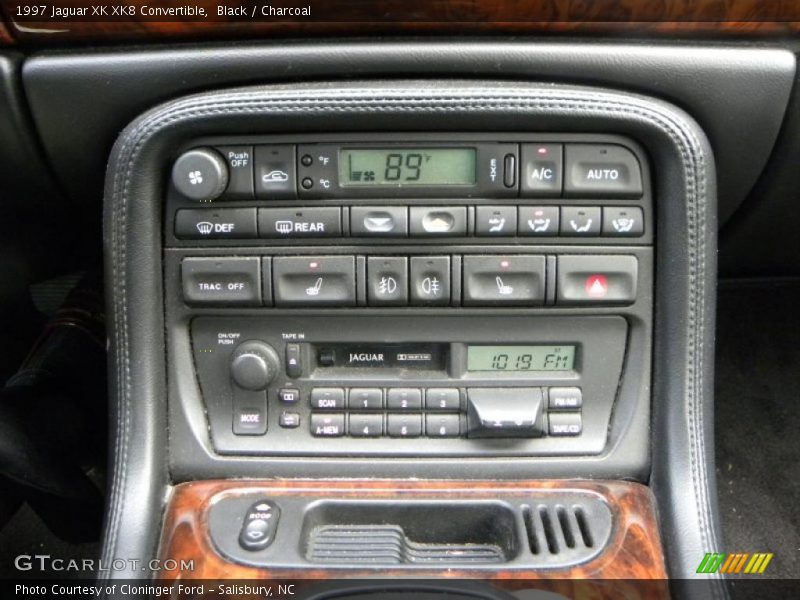 Controls of 1997 XK XK8 Convertible