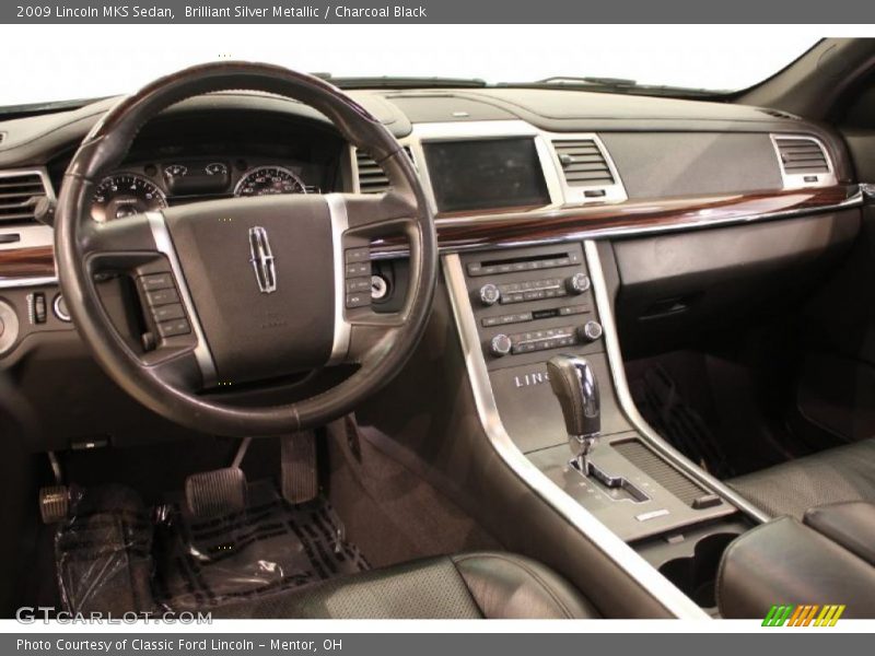 Brilliant Silver Metallic / Charcoal Black 2009 Lincoln MKS Sedan