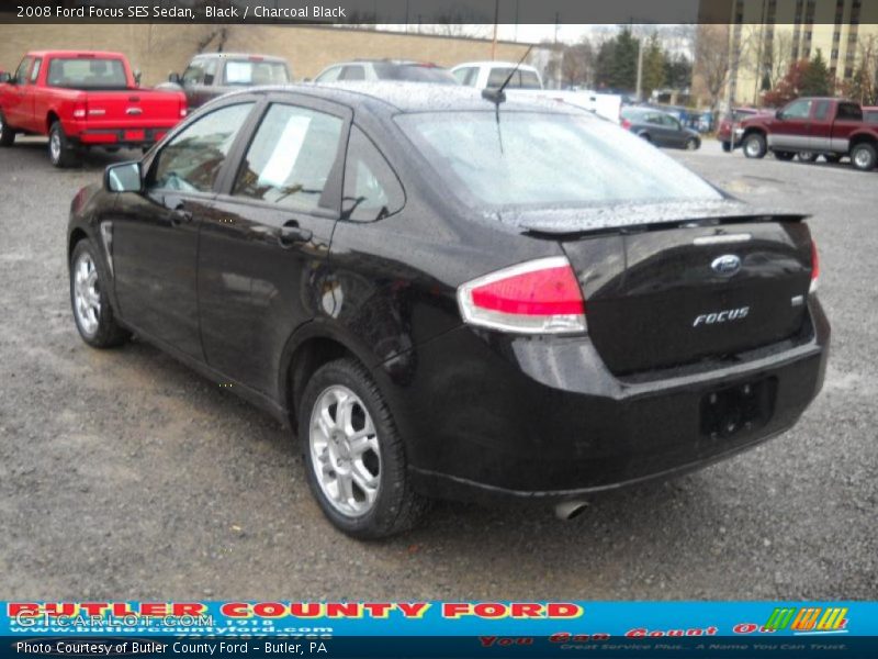 Black / Charcoal Black 2008 Ford Focus SES Sedan