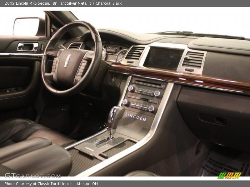 Brilliant Silver Metallic / Charcoal Black 2009 Lincoln MKS Sedan