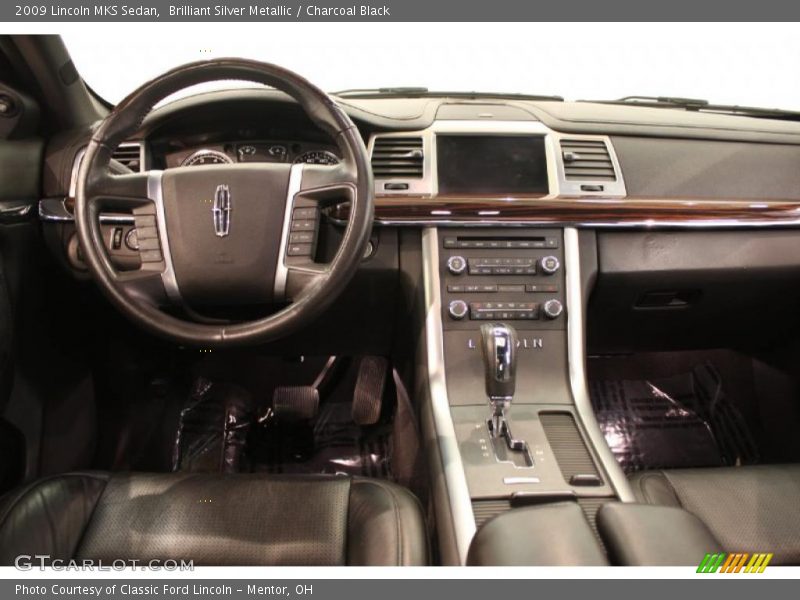 Brilliant Silver Metallic / Charcoal Black 2009 Lincoln MKS Sedan