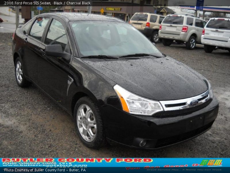 Black / Charcoal Black 2008 Ford Focus SES Sedan
