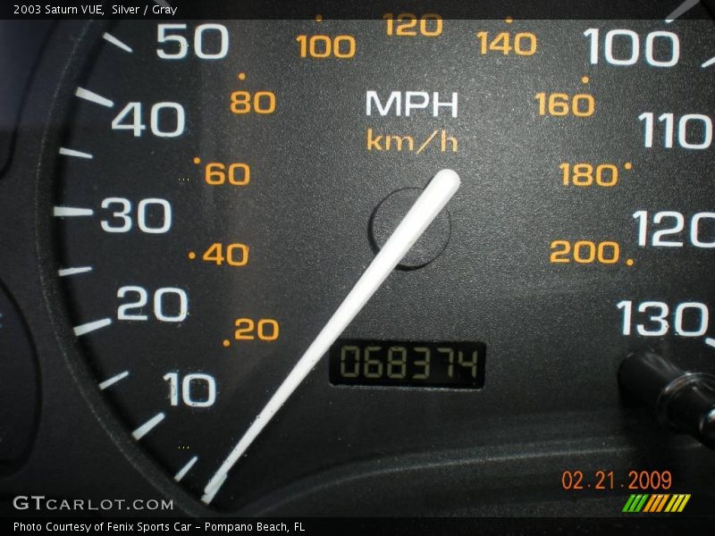 Silver / Gray 2003 Saturn VUE