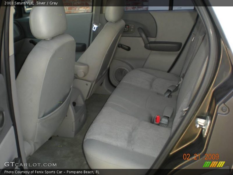 Silver / Gray 2003 Saturn VUE