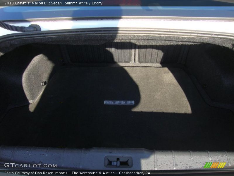 Summit White / Ebony 2010 Chevrolet Malibu LTZ Sedan