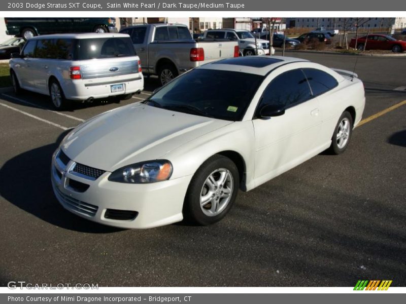 Front 3/4 View of 2003 Stratus SXT Coupe