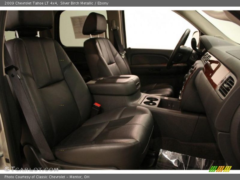 Silver Birch Metallic / Ebony 2009 Chevrolet Tahoe LT 4x4