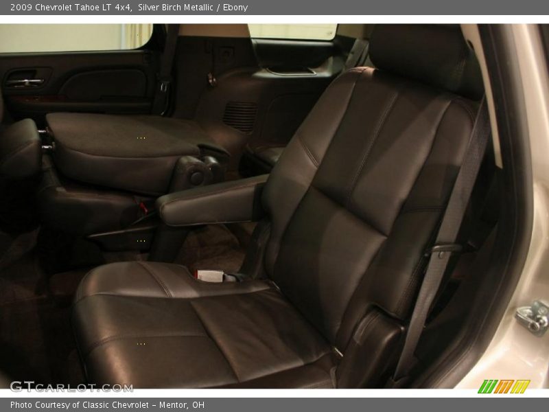 Silver Birch Metallic / Ebony 2009 Chevrolet Tahoe LT 4x4