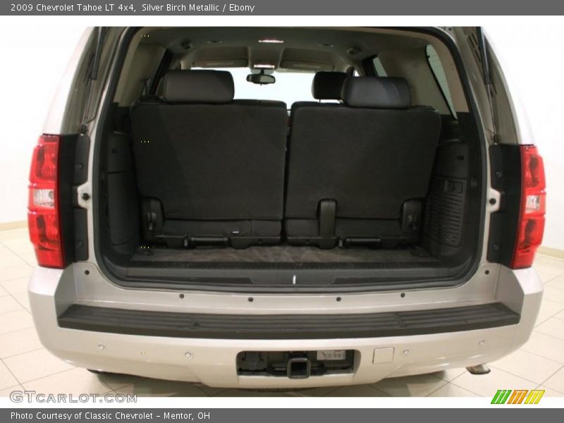 Silver Birch Metallic / Ebony 2009 Chevrolet Tahoe LT 4x4