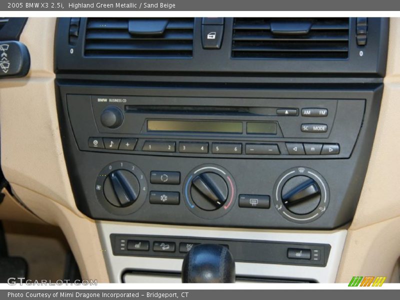 Controls of 2005 X3 2.5i