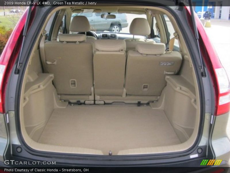  2009 CR-V LX 4WD Trunk