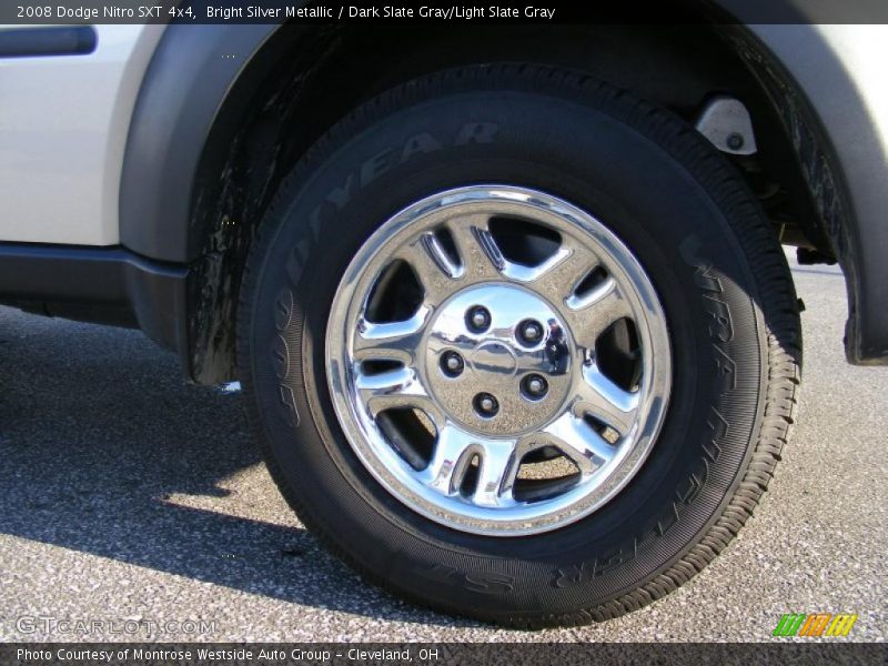 Bright Silver Metallic / Dark Slate Gray/Light Slate Gray 2008 Dodge Nitro SXT 4x4