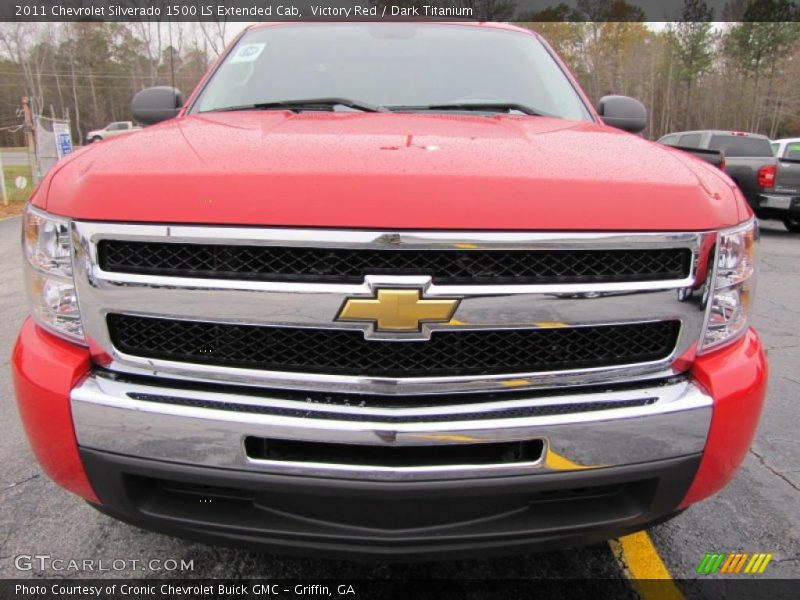 Victory Red / Dark Titanium 2011 Chevrolet Silverado 1500 LS Extended Cab