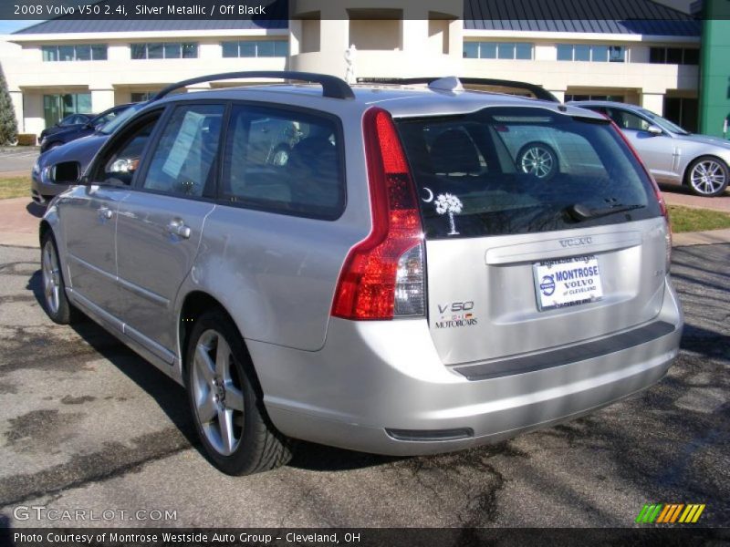 Silver Metallic / Off Black 2008 Volvo V50 2.4i