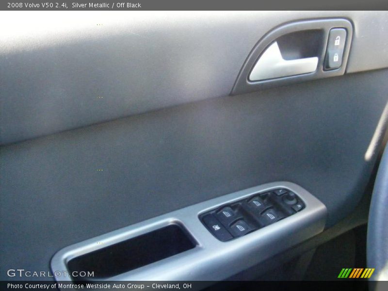 Silver Metallic / Off Black 2008 Volvo V50 2.4i