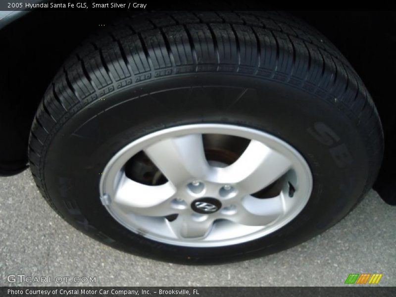 Smart Silver / Gray 2005 Hyundai Santa Fe GLS