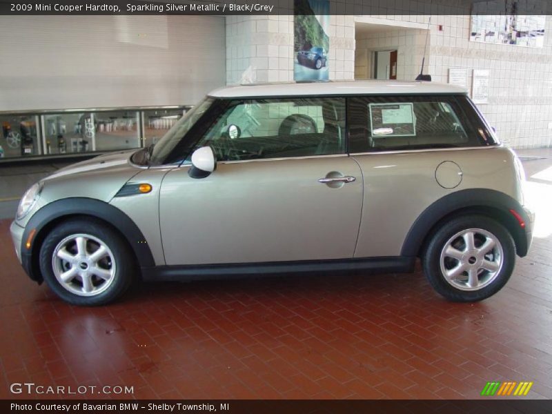 Sparkling Silver Metallic / Black/Grey 2009 Mini Cooper Hardtop