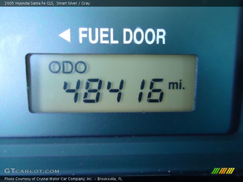 Smart Silver / Gray 2005 Hyundai Santa Fe GLS