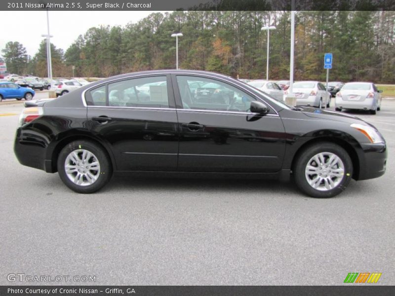 Super Black / Charcoal 2011 Nissan Altima 2.5 S