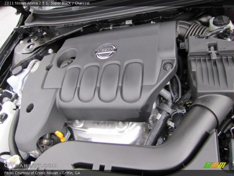 Super Black / Charcoal 2011 Nissan Altima 2.5 S