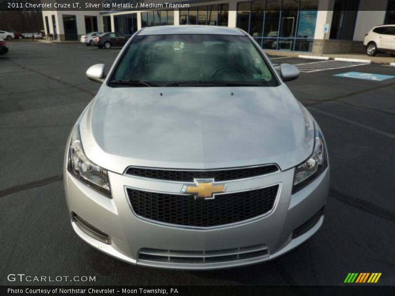 Silver Ice Metallic / Medium Titanium 2011 Chevrolet Cruze LT