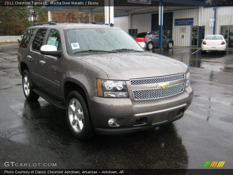 Front 3/4 View of 2011 Tahoe LS