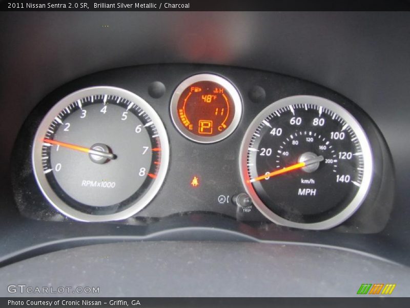 Brilliant Silver Metallic / Charcoal 2011 Nissan Sentra 2.0 SR