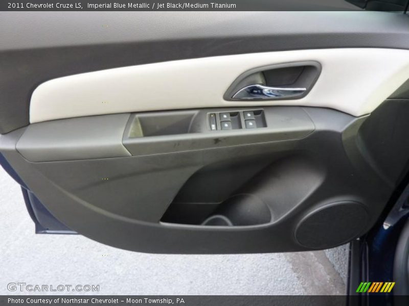 Imperial Blue Metallic / Jet Black/Medium Titanium 2011 Chevrolet Cruze LS