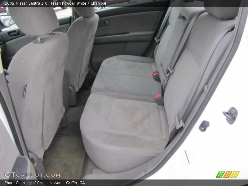 Fresh Powder White / Charcoal 2009 Nissan Sentra 2.0