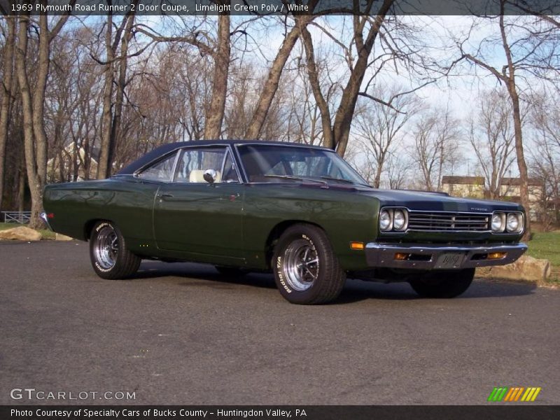 Limelight Green Poly / White 1969 Plymouth Road Runner 2 Door Coupe