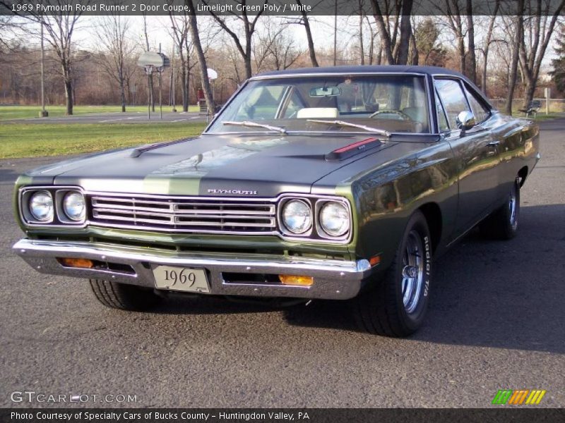 Limelight Green Poly / White 1969 Plymouth Road Runner 2 Door Coupe