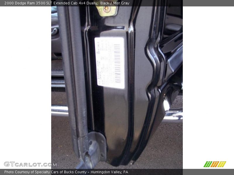 Black / Mist Gray 2000 Dodge Ram 3500 SLT Extended Cab 4x4 Dually