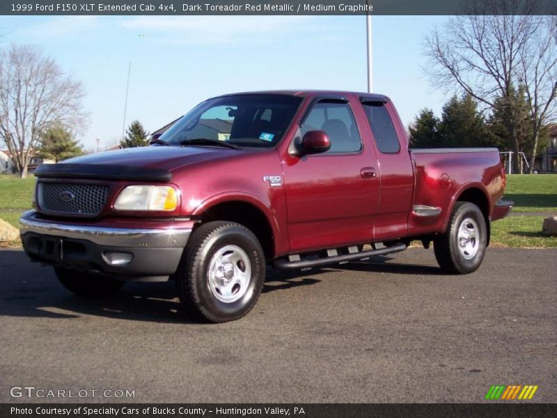 Front 3/4 View of 1999 F150 XLT Extended Cab 4x4