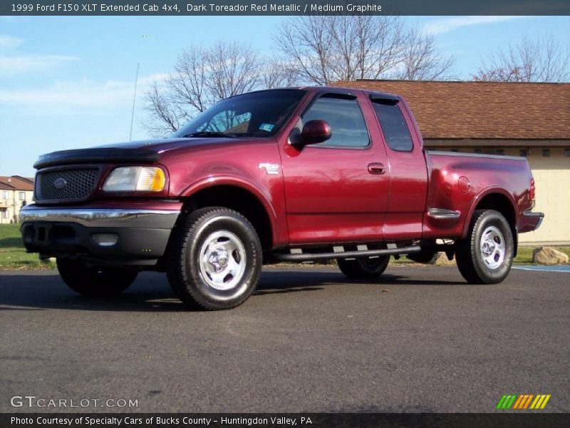 Dark Toreador Red Metallic / Medium Graphite 1999 Ford F150 XLT Extended Cab 4x4