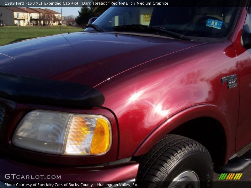 Dark Toreador Red Metallic / Medium Graphite 1999 Ford F150 XLT Extended Cab 4x4