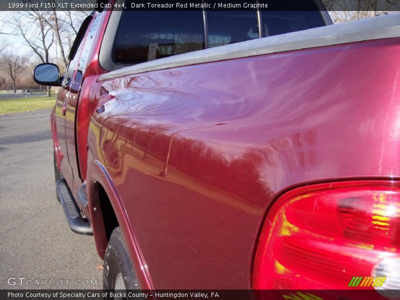 Dark Toreador Red Metallic / Medium Graphite 1999 Ford F150 XLT Extended Cab 4x4