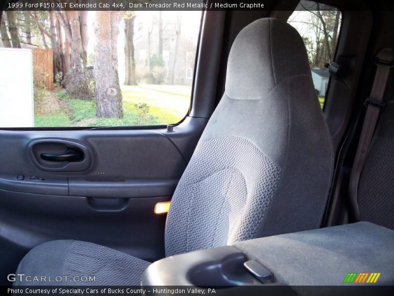 Dark Toreador Red Metallic / Medium Graphite 1999 Ford F150 XLT Extended Cab 4x4