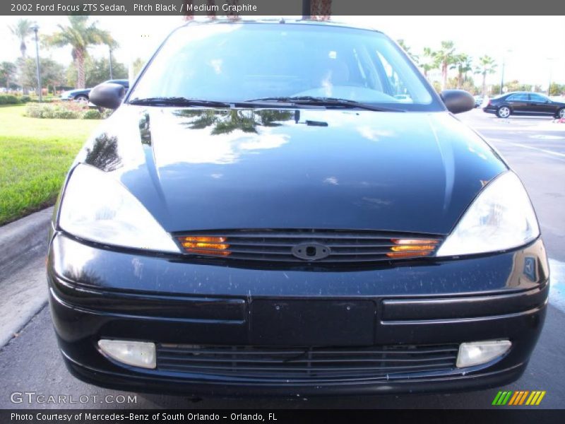 Pitch Black / Medium Graphite 2002 Ford Focus ZTS Sedan
