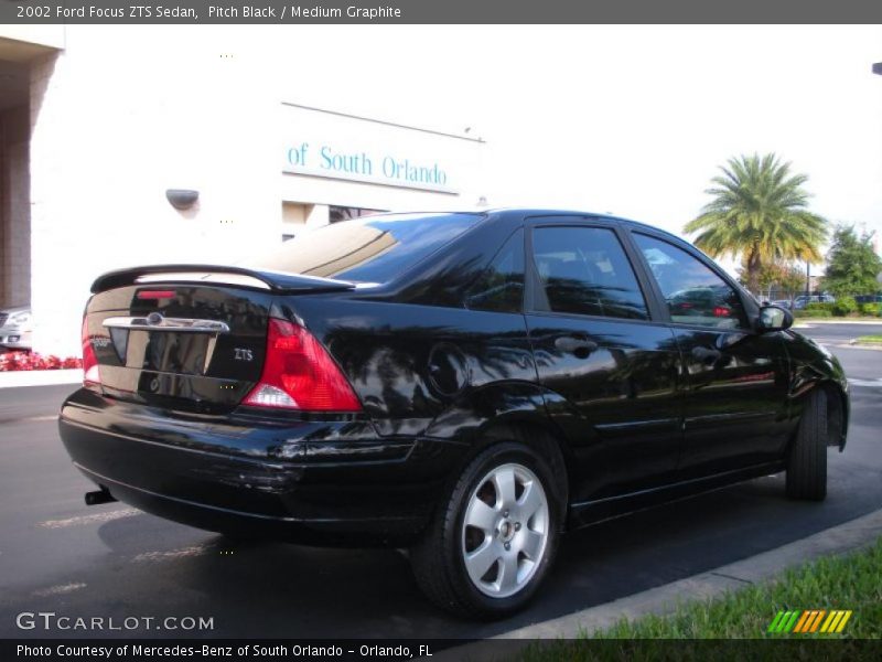 Pitch Black / Medium Graphite 2002 Ford Focus ZTS Sedan