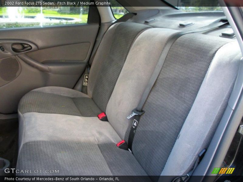  2002 Focus ZTS Sedan Medium Graphite Interior