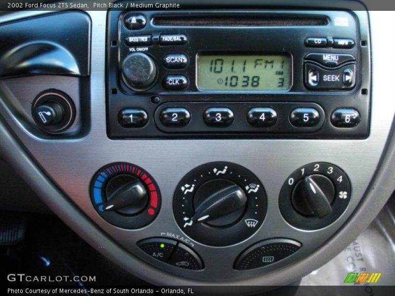 Controls of 2002 Focus ZTS Sedan