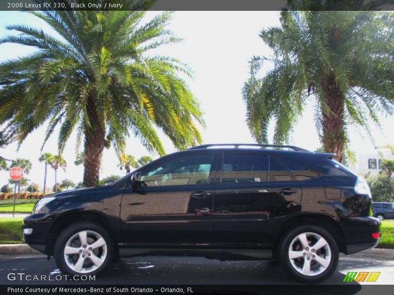 Black Onyx / Ivory 2006 Lexus RX 330